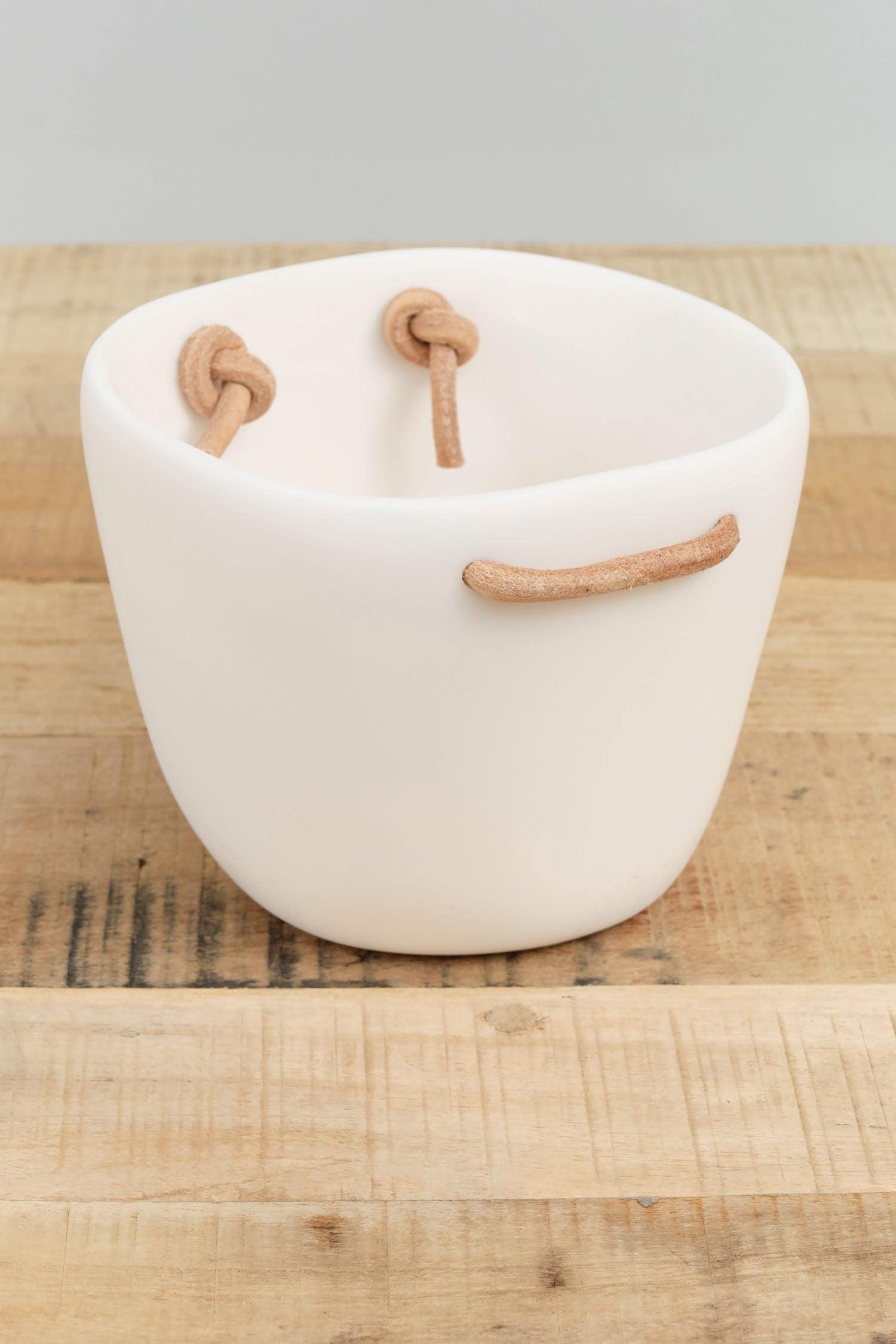 Cuadrado Ice Bucket By Tina Frey Designs in White Resin