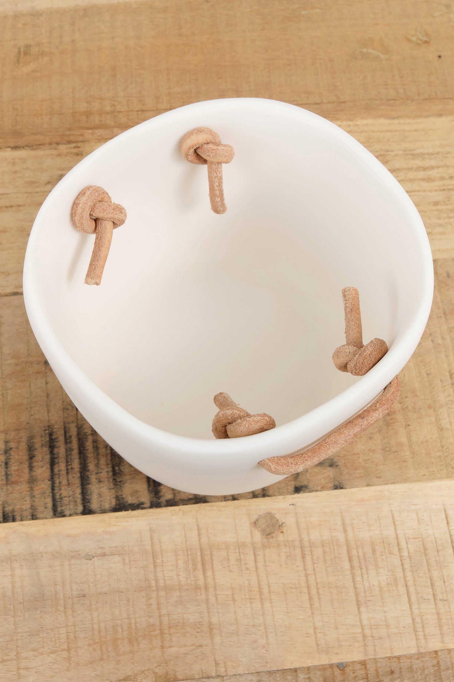 White Resin Cuadrado Ice Bucket by Tina Frey Designs