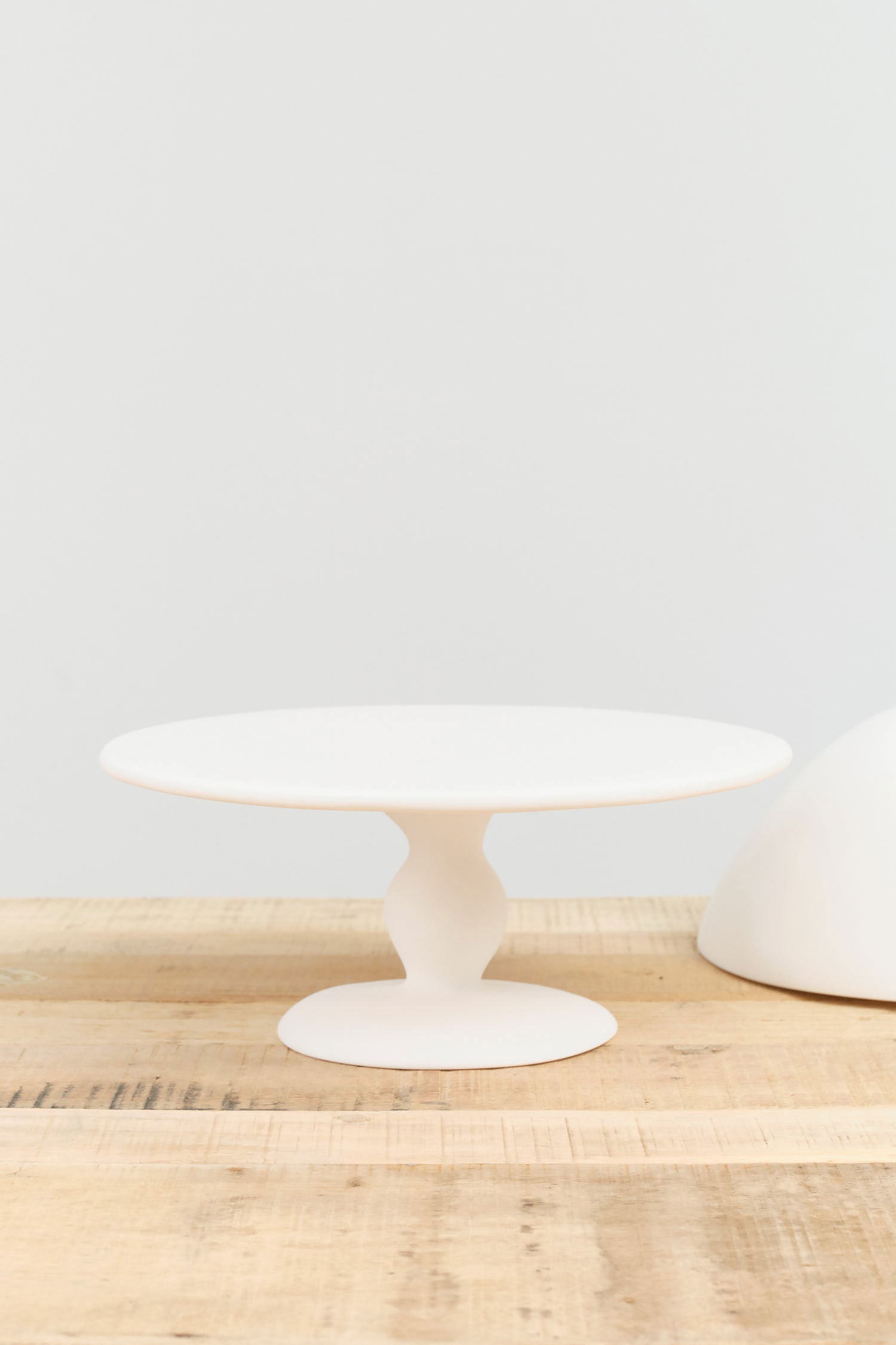 White Resin Lapin Large Domed Cake Stand by Tina Frey Designs