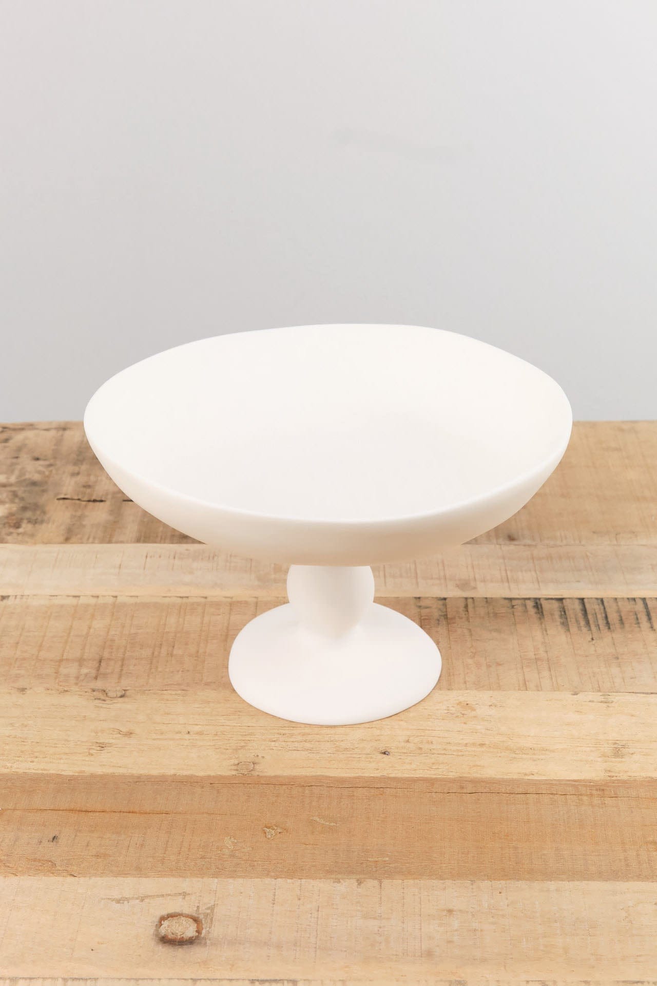 Tina Frey Designs Home Kitchen Serving Large Pedestal Bowl White / 7.5" Dia X 12" H