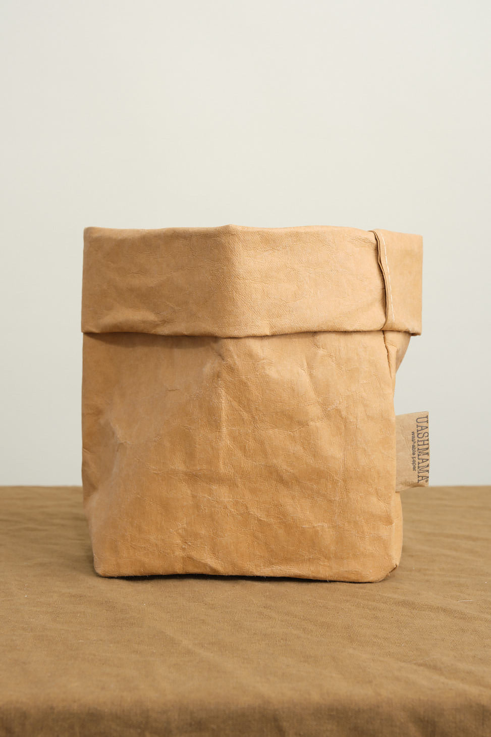 Medium Paper Bag in camel