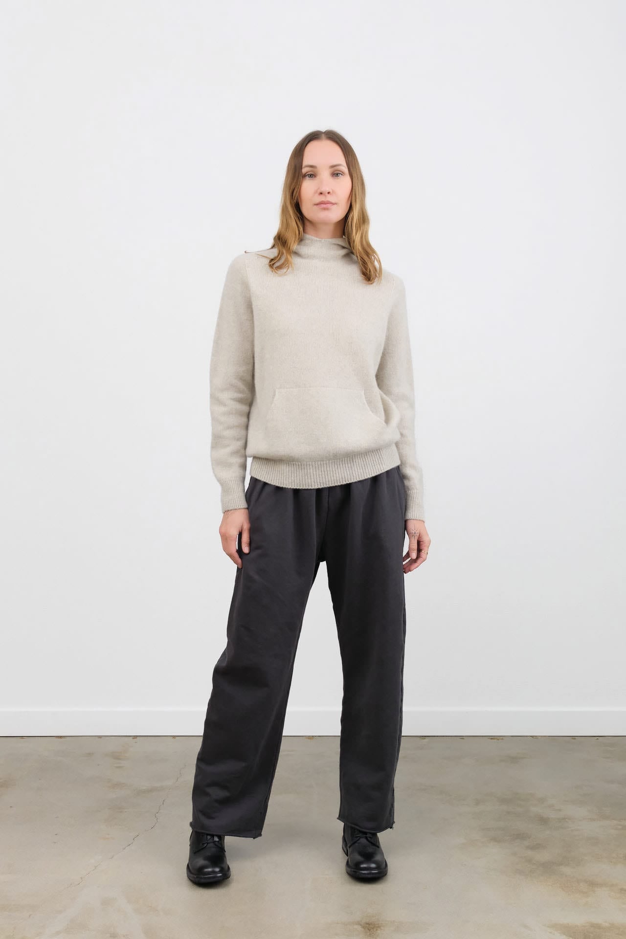 Wol Hide Apparel Womens Lounge Easy Sweatpant in Mineral