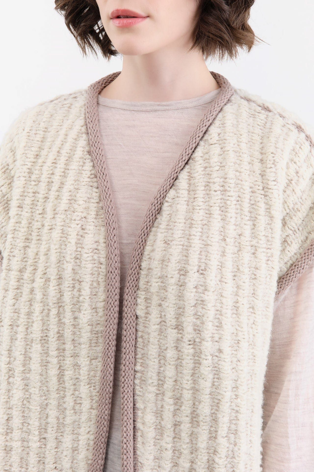 Wol Hide Apparel Womens Sweaters Knit Weave Vest in Chalk