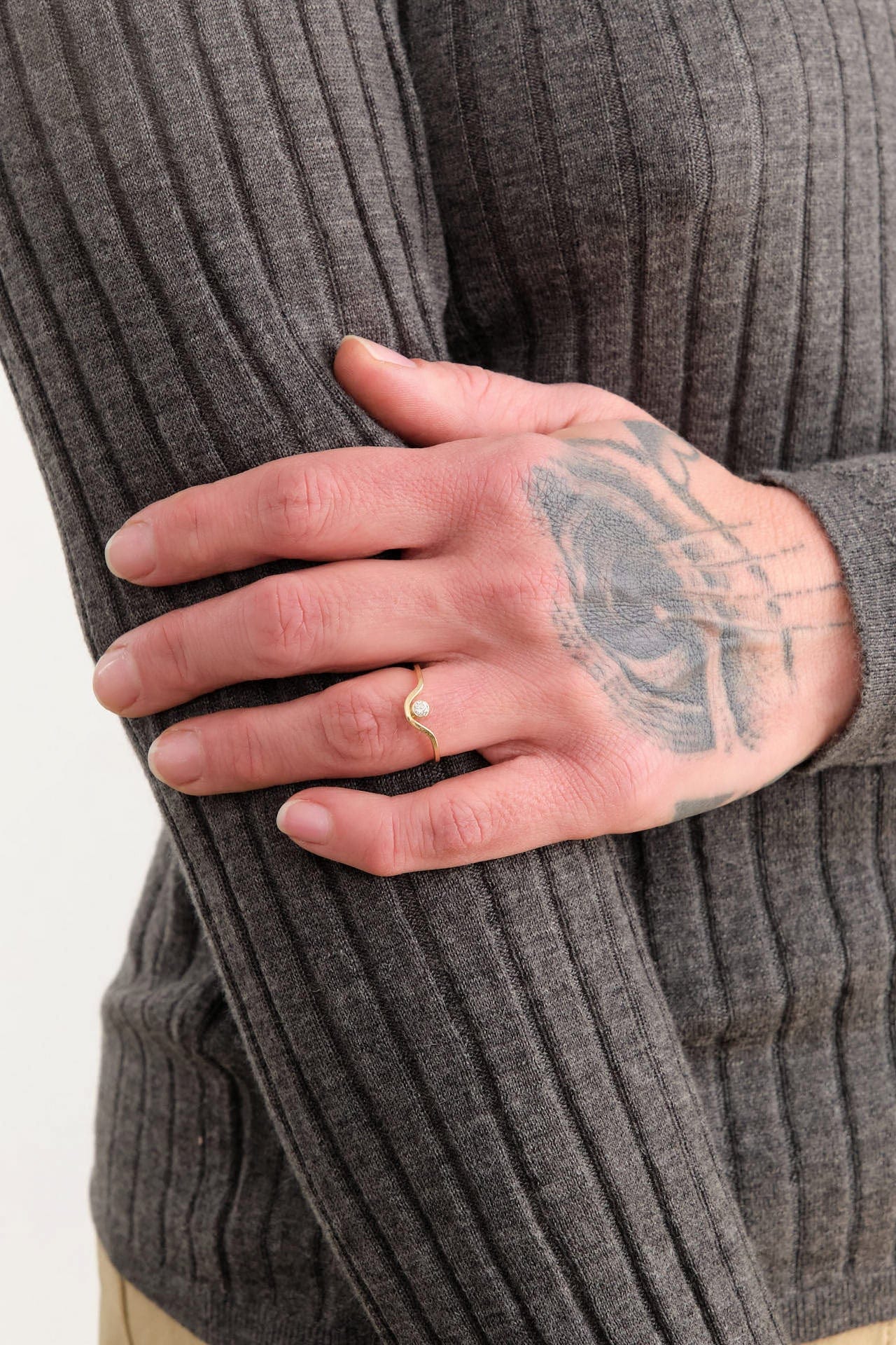 Young In The Mountains Jewelry Rings Valley Of The Moon Ring 14K Yellow Gold / 7