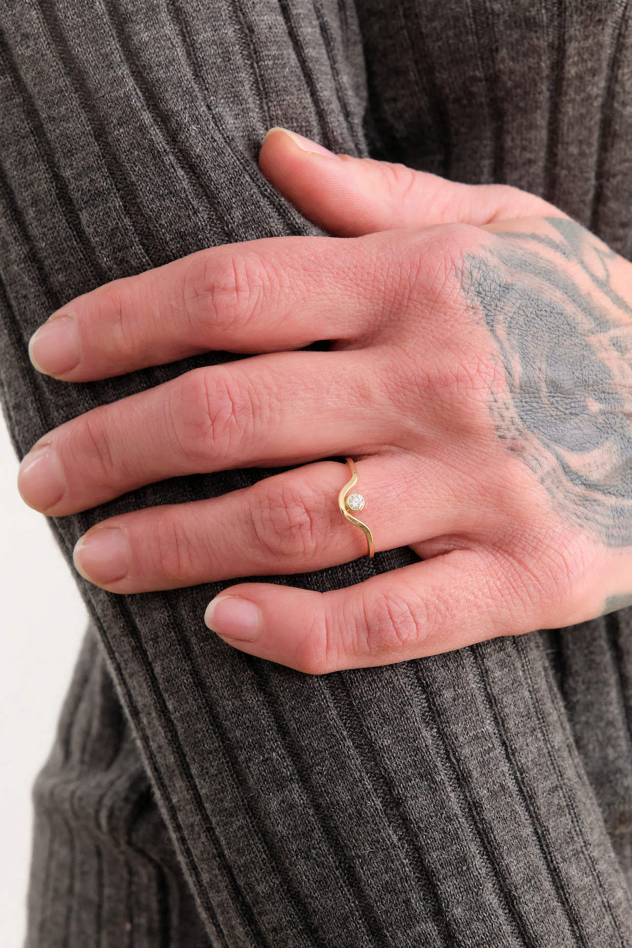 Young In The Mountains Jewelry Rings Valley Of The Moon Ring 14K Yellow Gold / 7