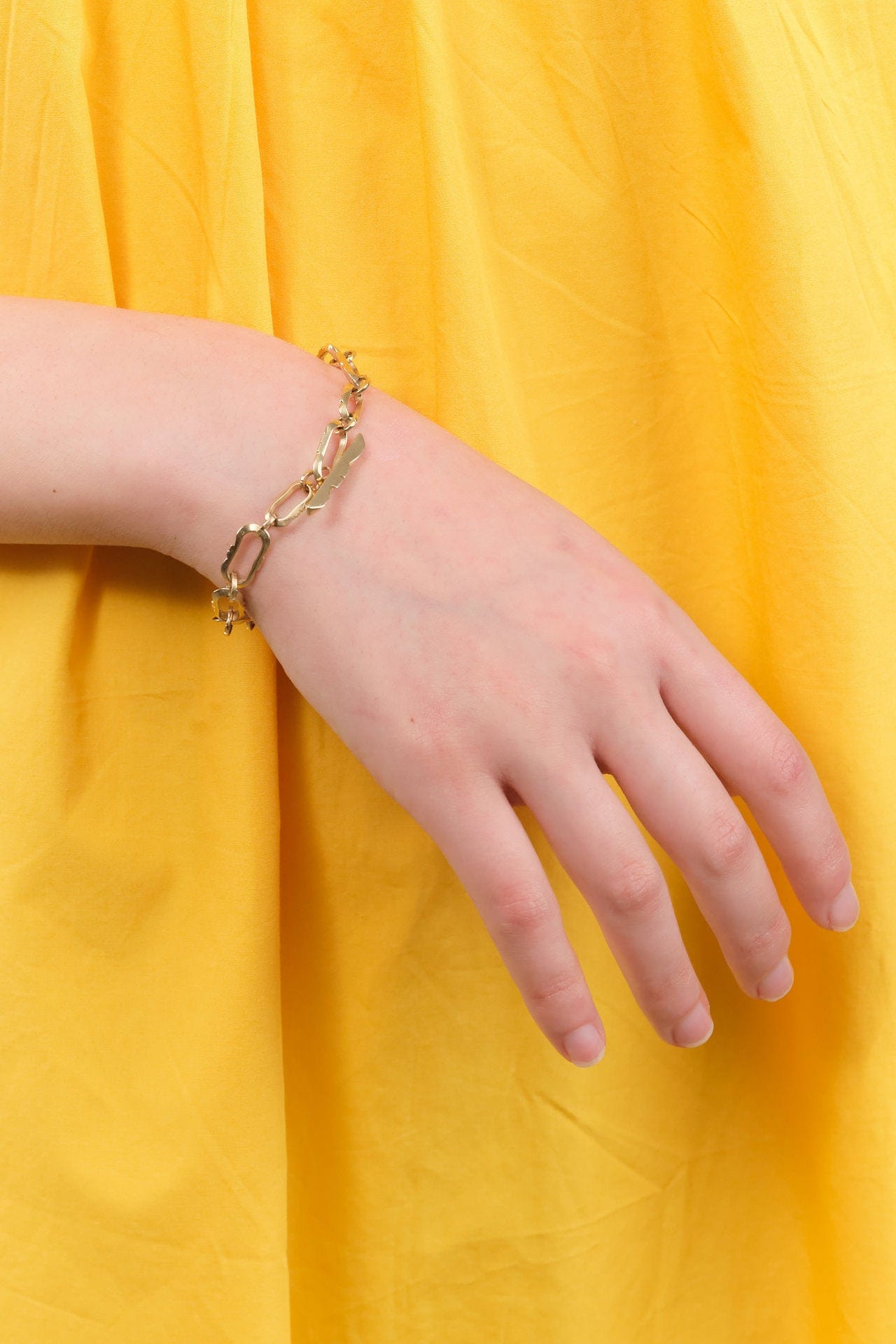 Young In The Mountains Jewelry Bracelets Helena Toggle Bracelet 14K Yellow Gold / 7" Chain
