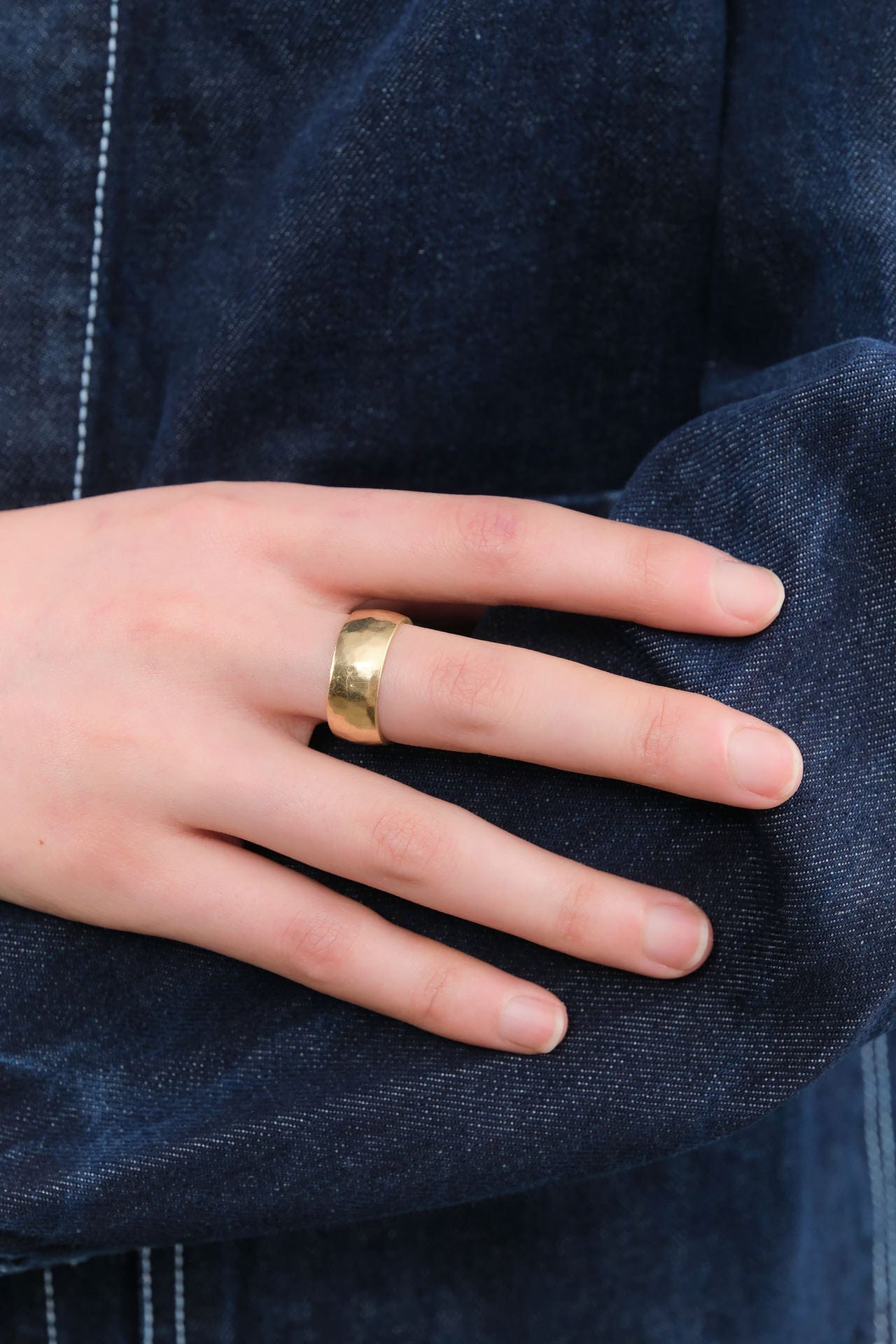 Young In The Mountains Jewelry Rings Kona Band Ring 14K Yellow Gold / 7.75