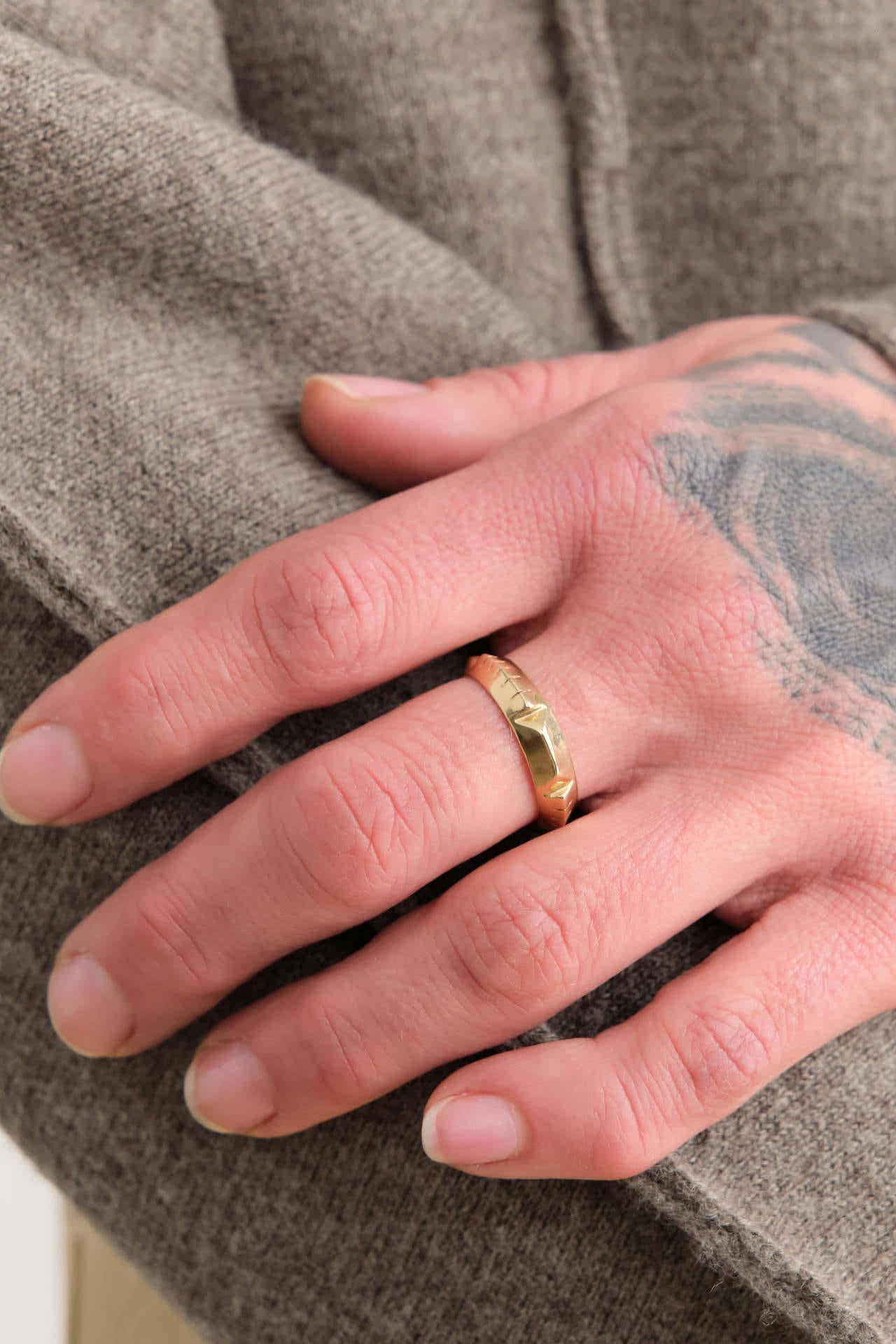 Young In The Mountains Jewelry Rings Large Helena Ring 14K Yellow Gold / 8