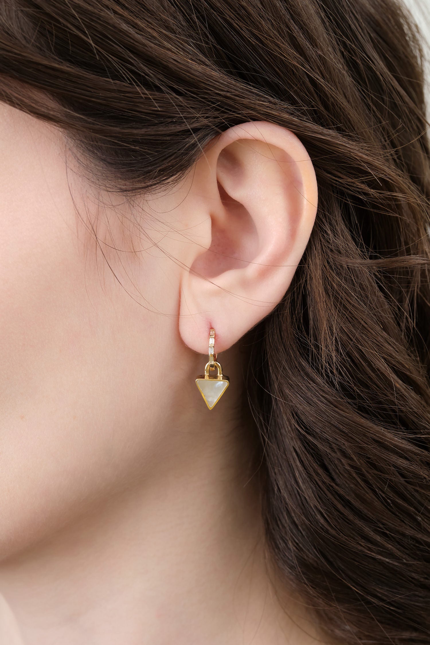 Young in The Mountains Mother Of Pearl Giza Earrings in Gold 