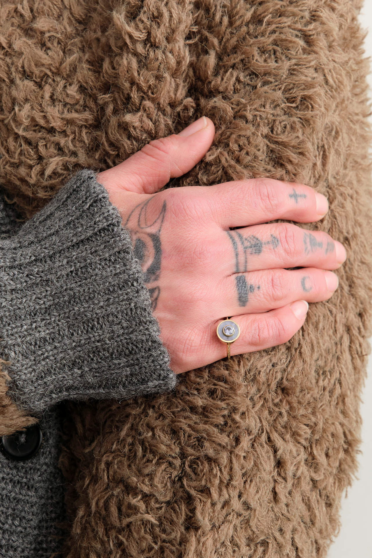 Young In The Mountains Jewelry Rings Sow Belly Agate Cerclen Ring 14K Yellow Gold / 6.25