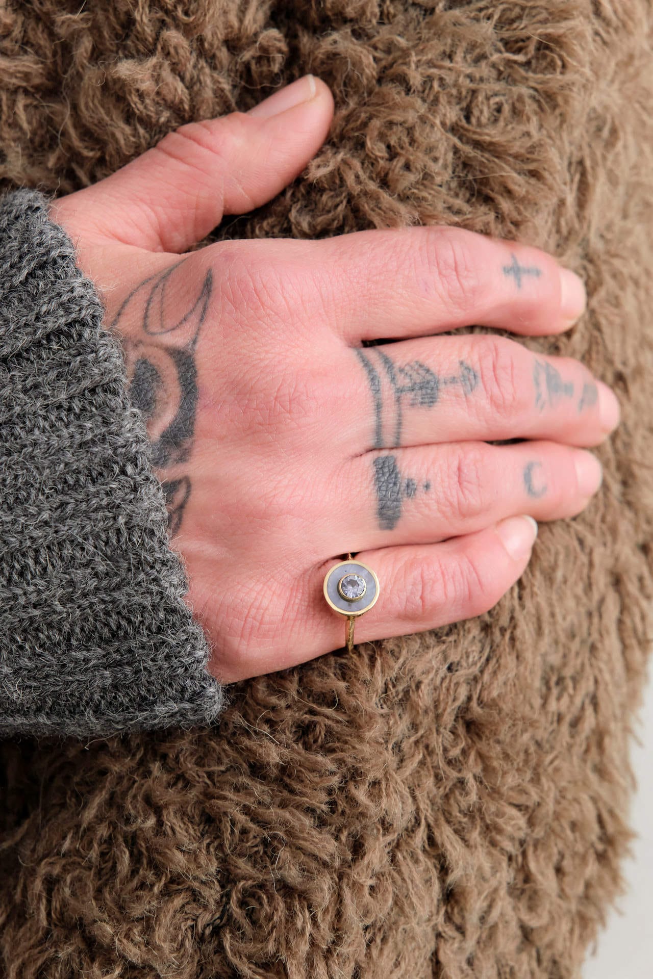 Young In The Mountains Jewelry Rings Sow Belly Agate Cerclen Ring 14K Yellow Gold / 6.25