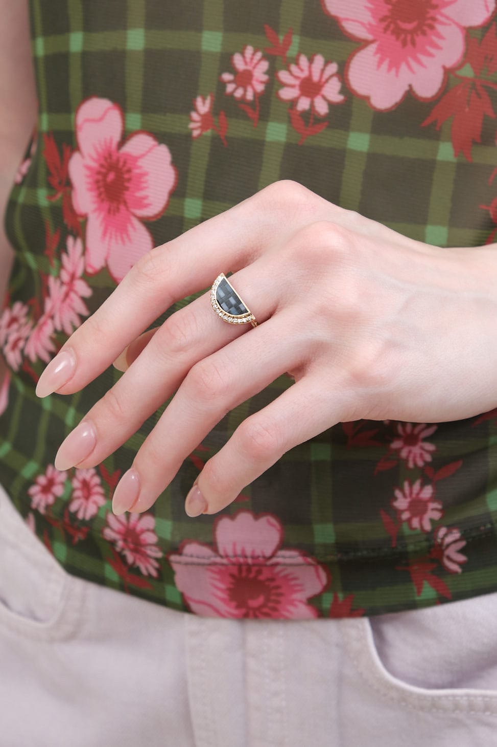 Checkerboard Pavé Diamond Selene Ring on the body