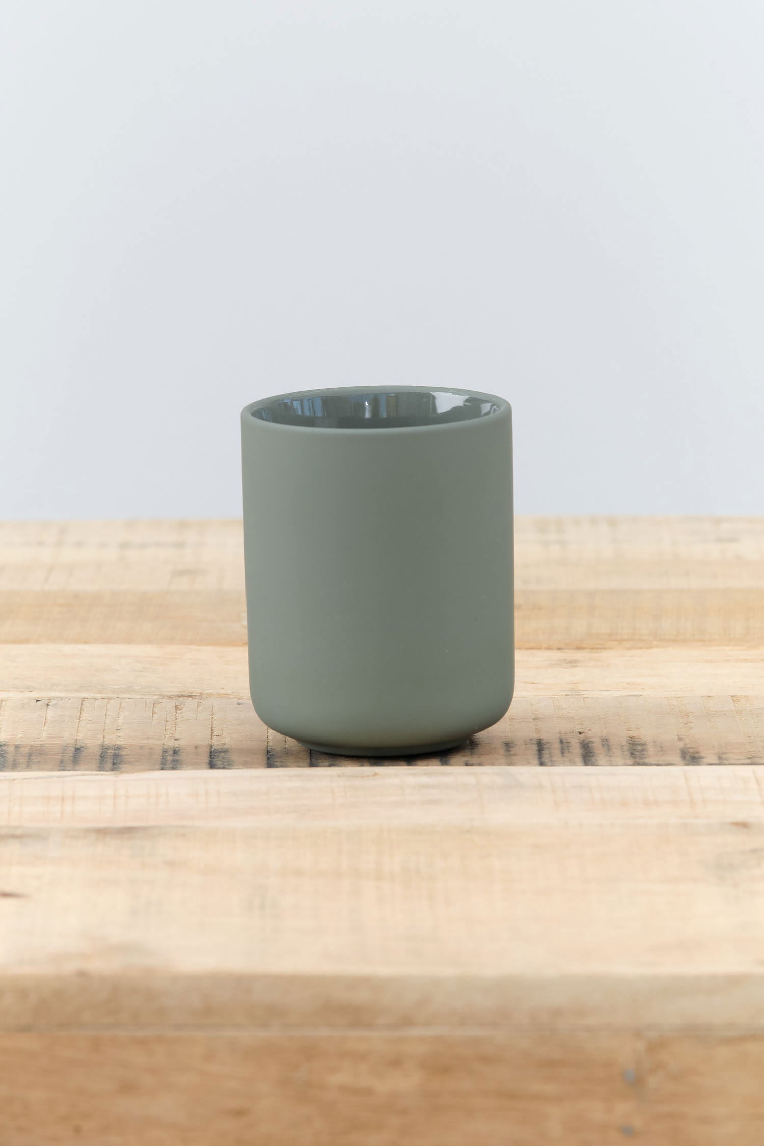 Zone Denmark UME Tooth Brush Mug in Olive Green 