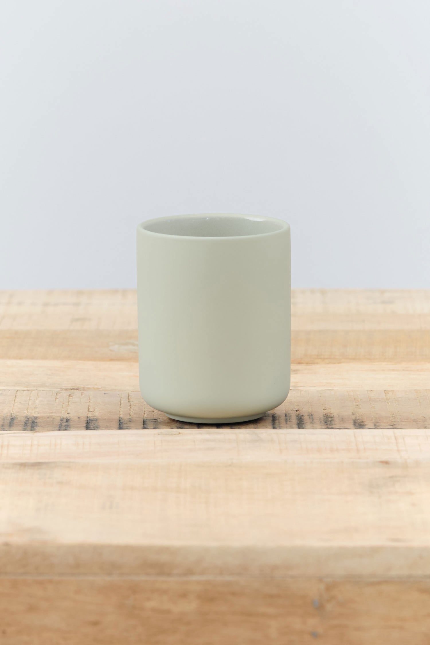 Zone Denmark UME Tooth Brush Mug in Eucalyptus 