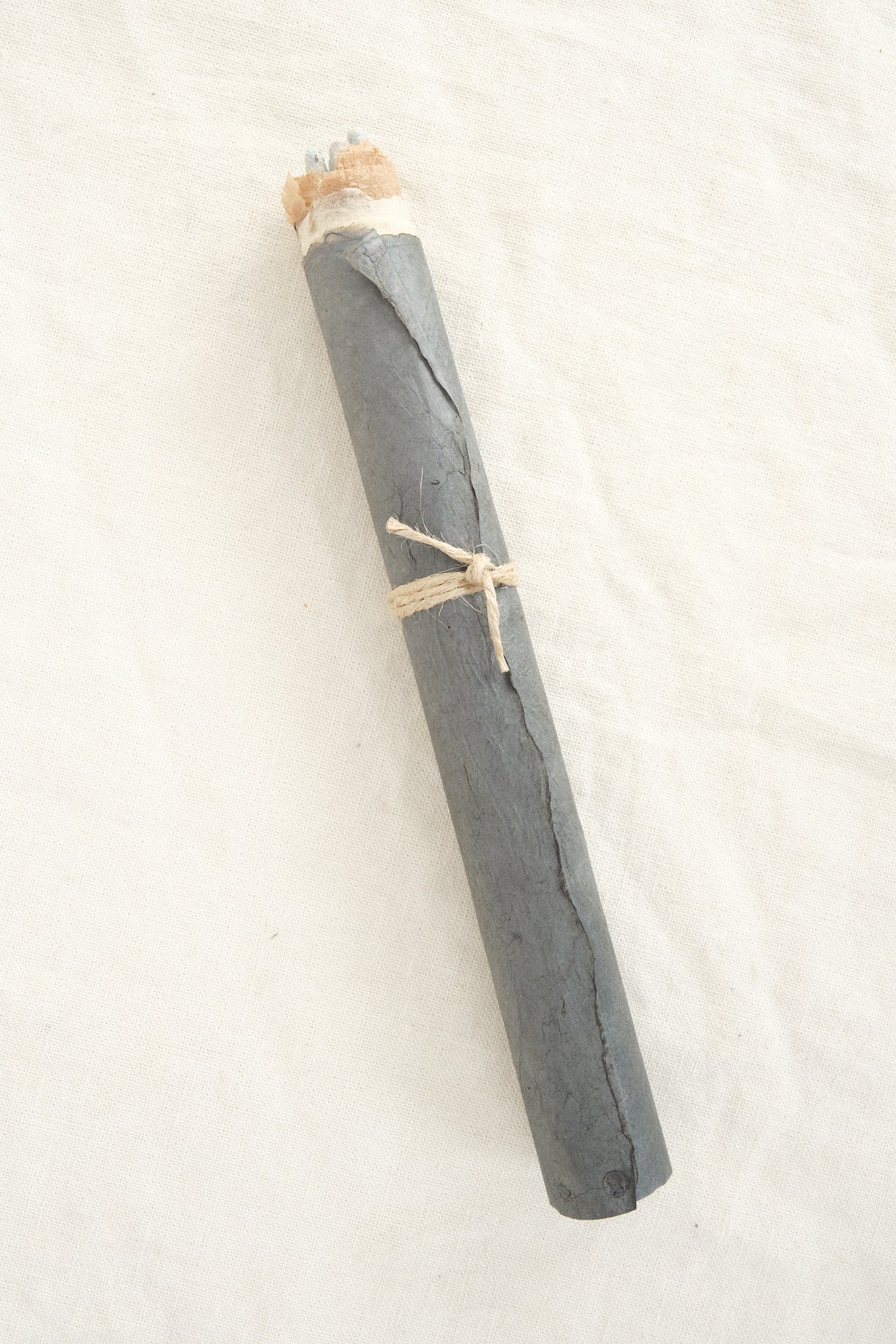 Incausa copal incense scroll