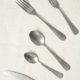 Farmhouse Pottery Home Kitchen Utensils Woodstock 5-Piece Flatware Set