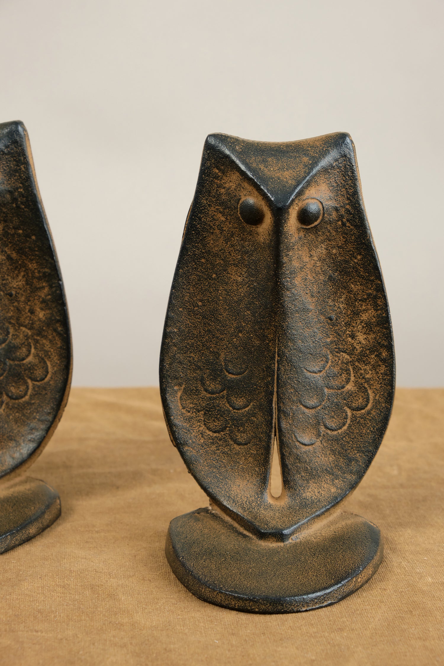 Close up of Owl Bookends