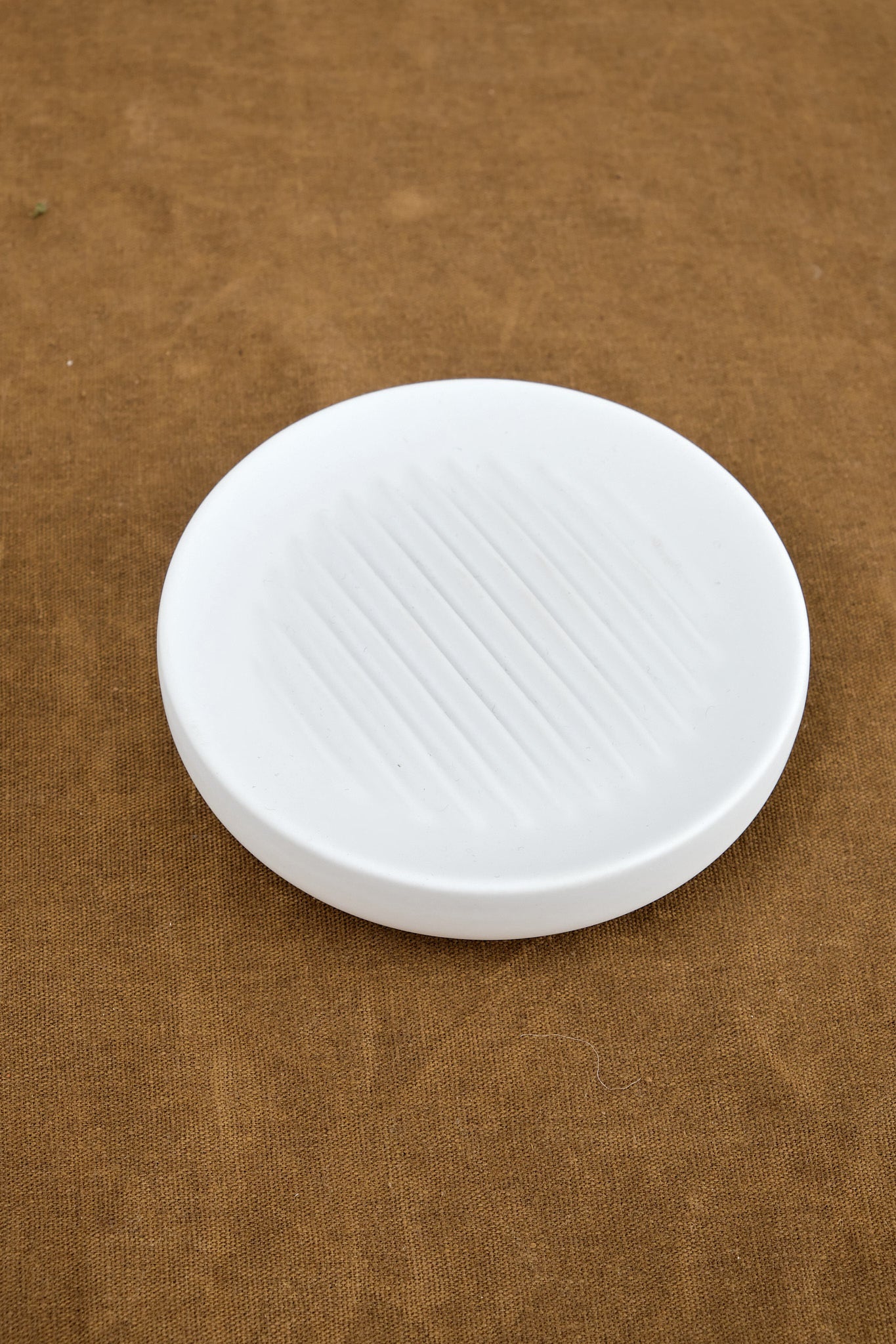 Zone Denmark UME Soap Dish in white