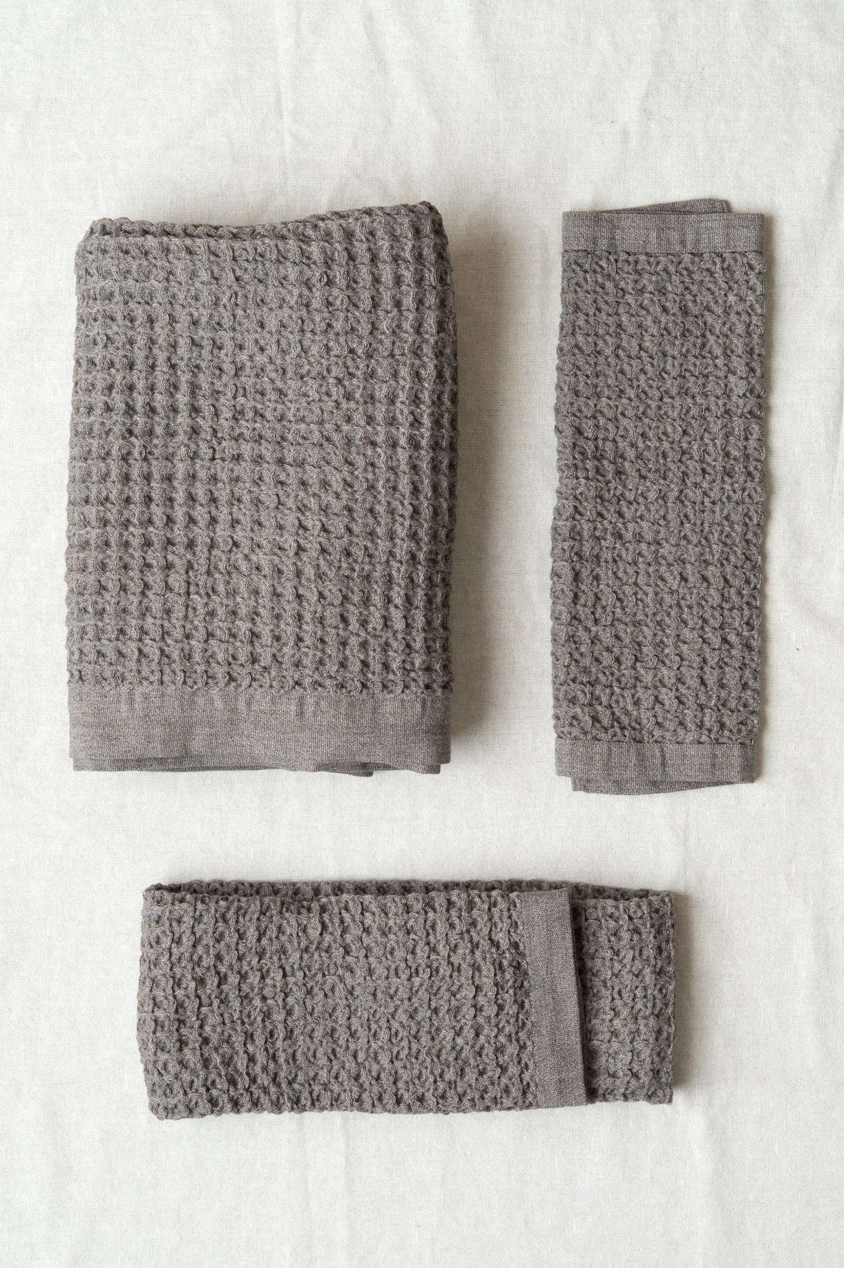 kontex waffle towels in charcoal