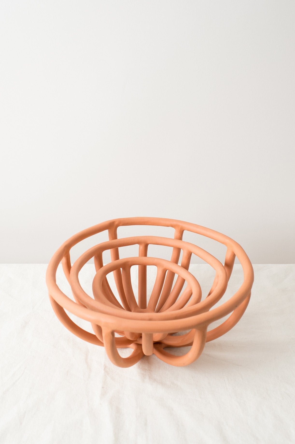 SIN Large Prong Fruit Bowl in Terracotta
