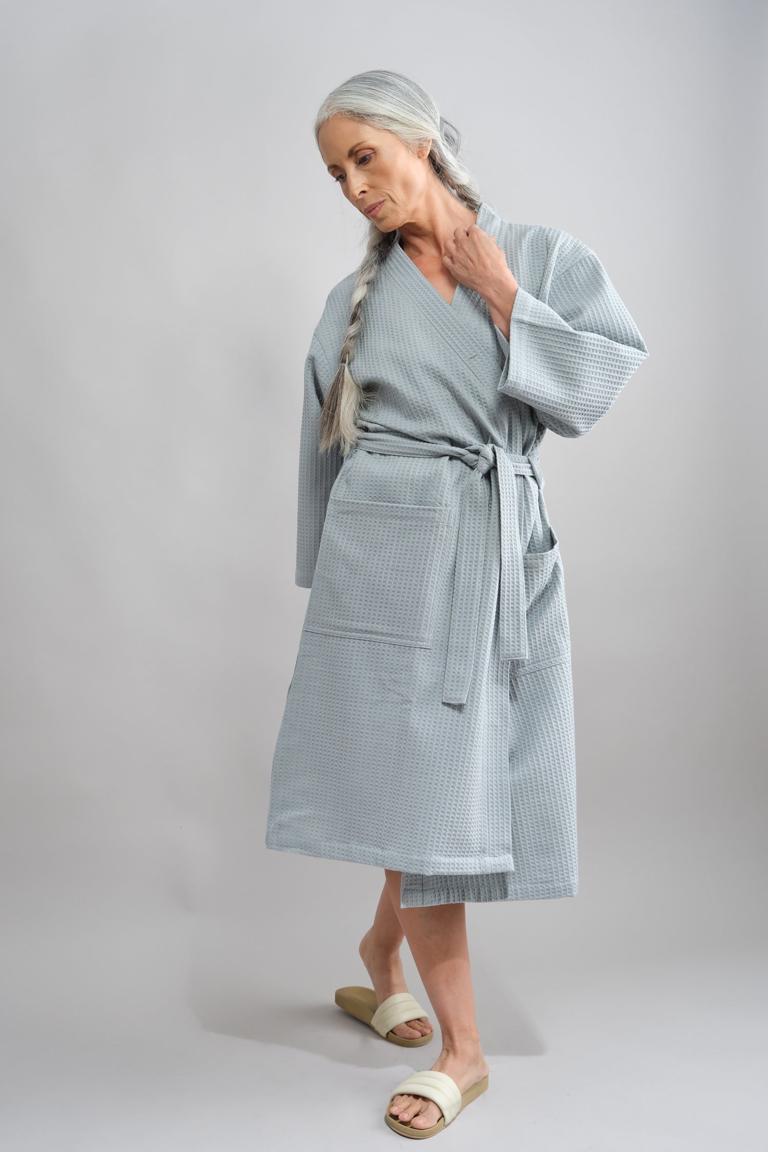 Kathrine Kimono in Light Grey