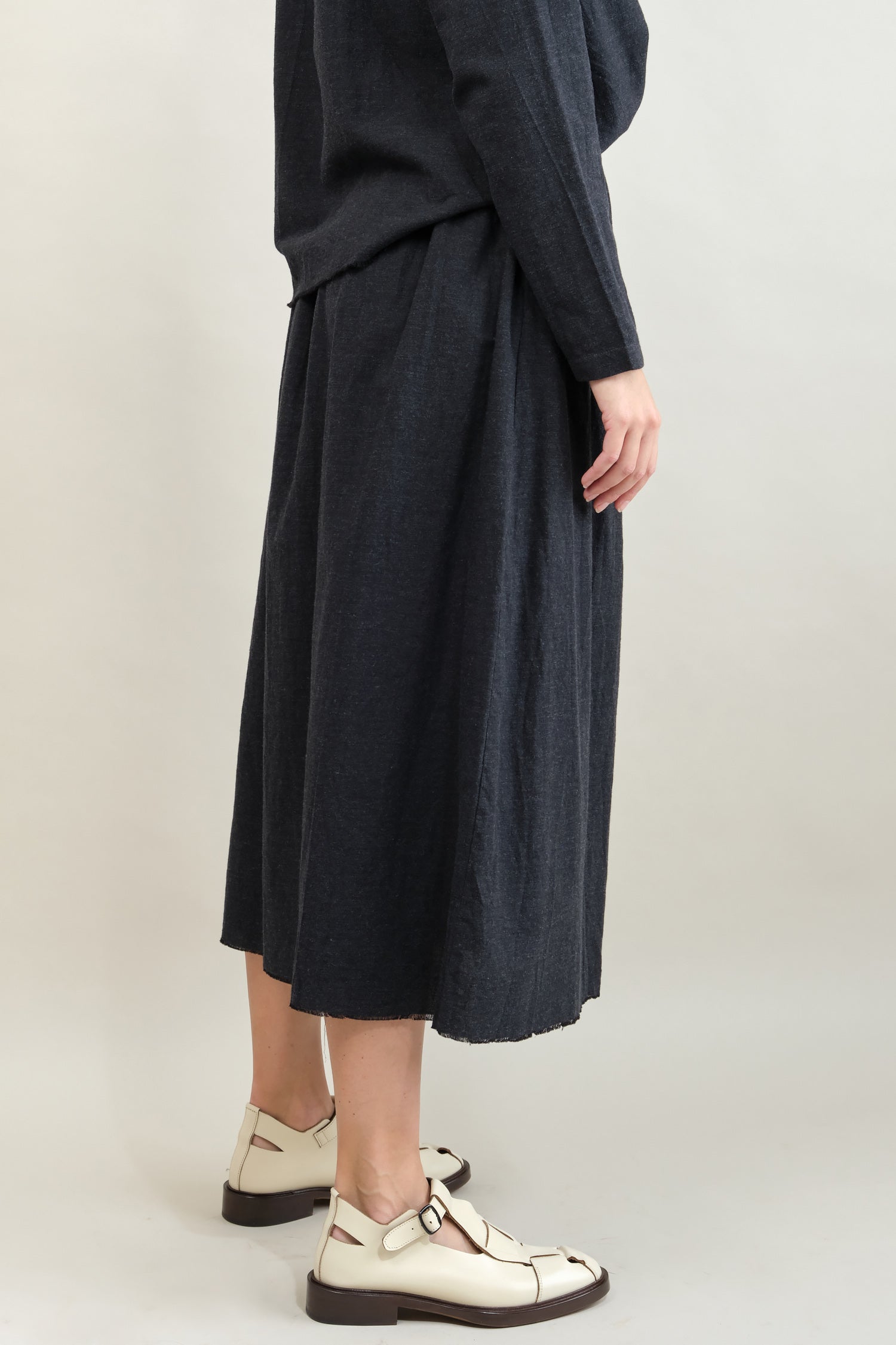 Side of Henne Skirt in Carbon
