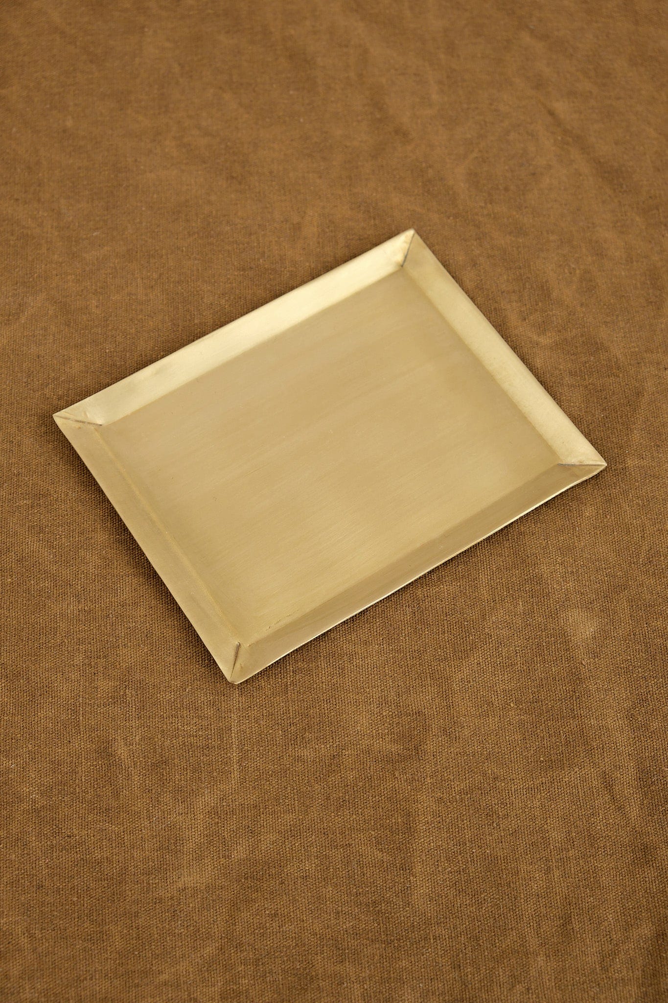  Brass Plate Rectangle Fog Linen Work