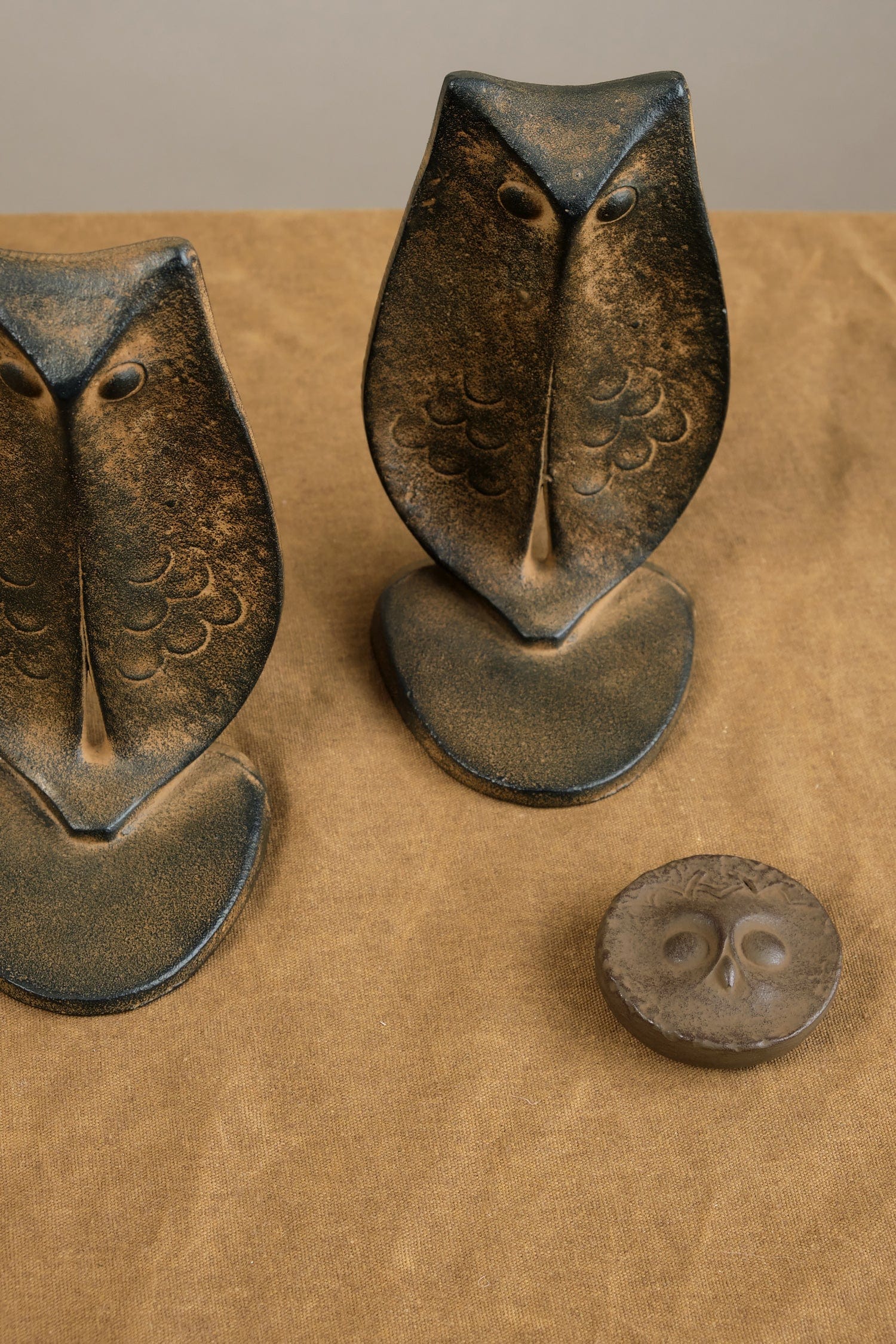 Styled owl paperweight