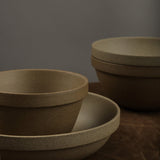 Hasami Porcelain Home Kitchen Dishware Large Round Bowl Natural / 8.5/8" D X 2" H