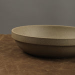 Hasami Porcelain Home Kitchen Dishware Large Round Bowl Natural / 8.5/8" D X 2" H
