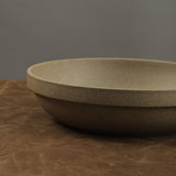 Hasami Porcelain Home Kitchen Dishware Large Round Bowl Natural / 8.5/8" D X 2" H