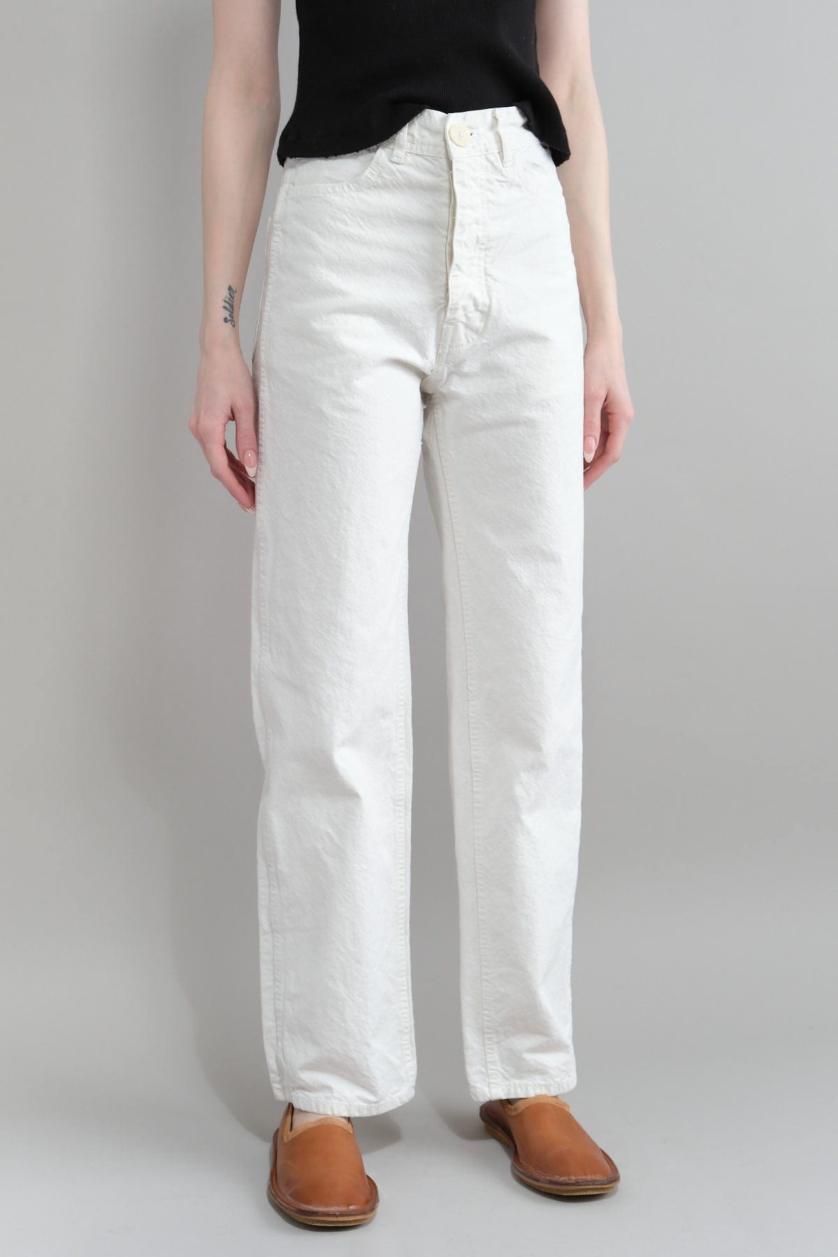 Front of California Slim in Salt