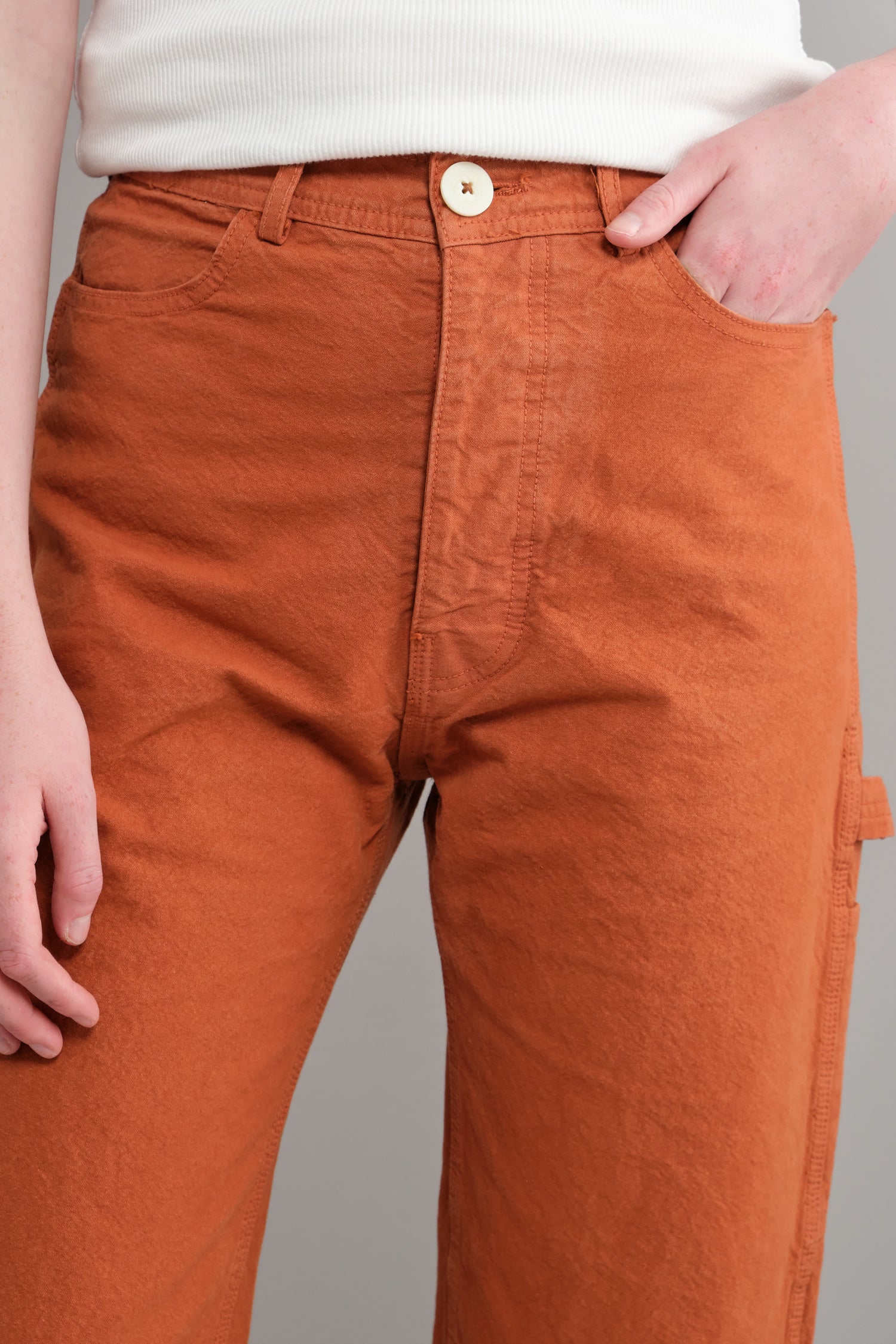 Front detailing on Handy Pant in Paprika