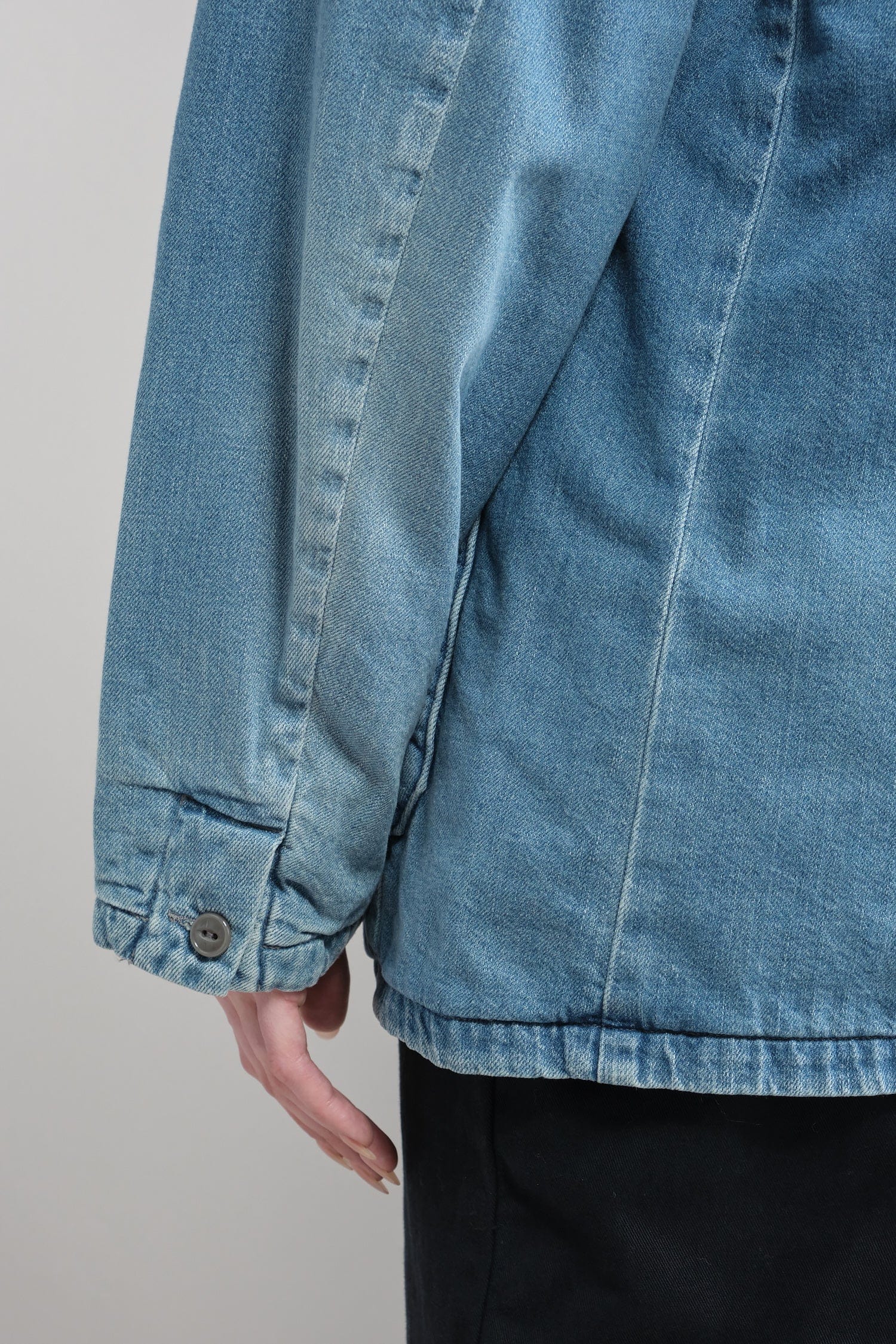 Sleeve and hemline