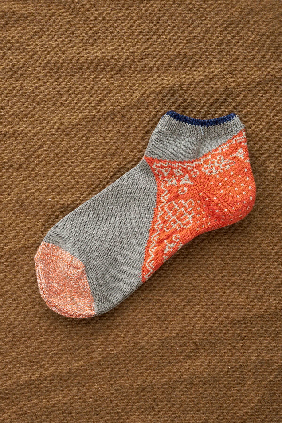 96 Yarns Bandana Heel Ankle Socks in Orange