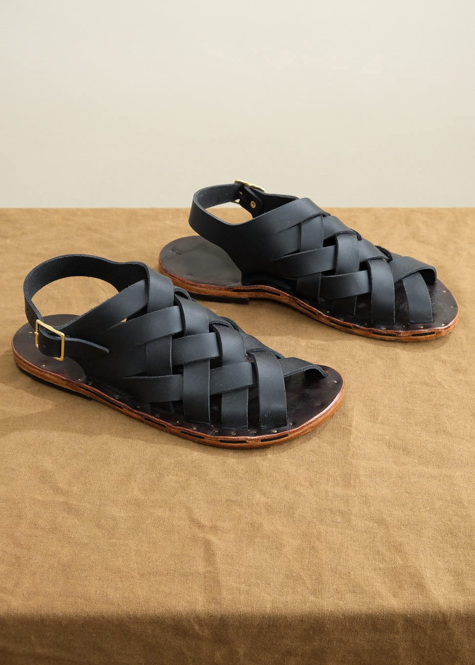 KikaNY Accessories Womens Shoes Weave Sandal