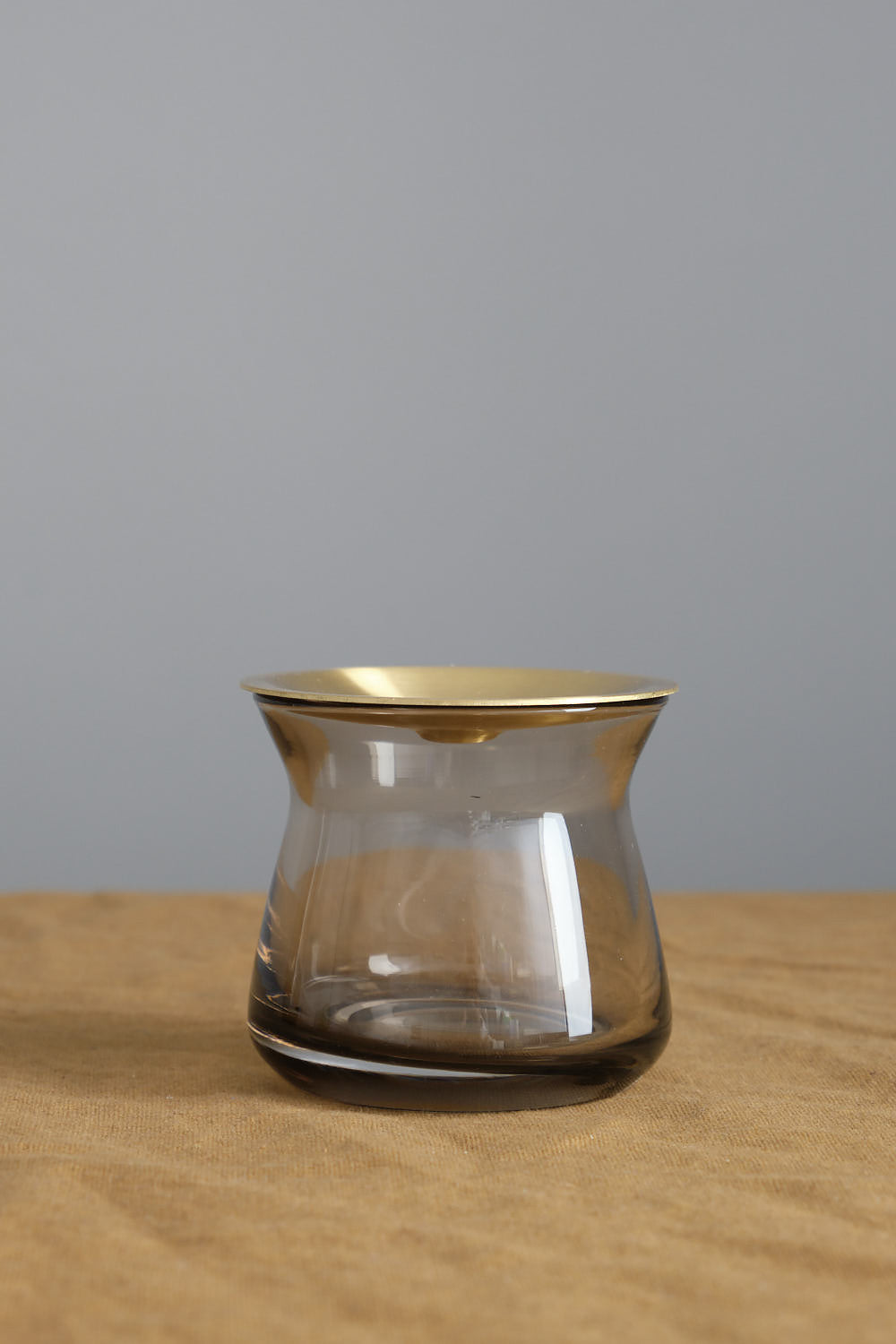 Small Luna Vase ln brown