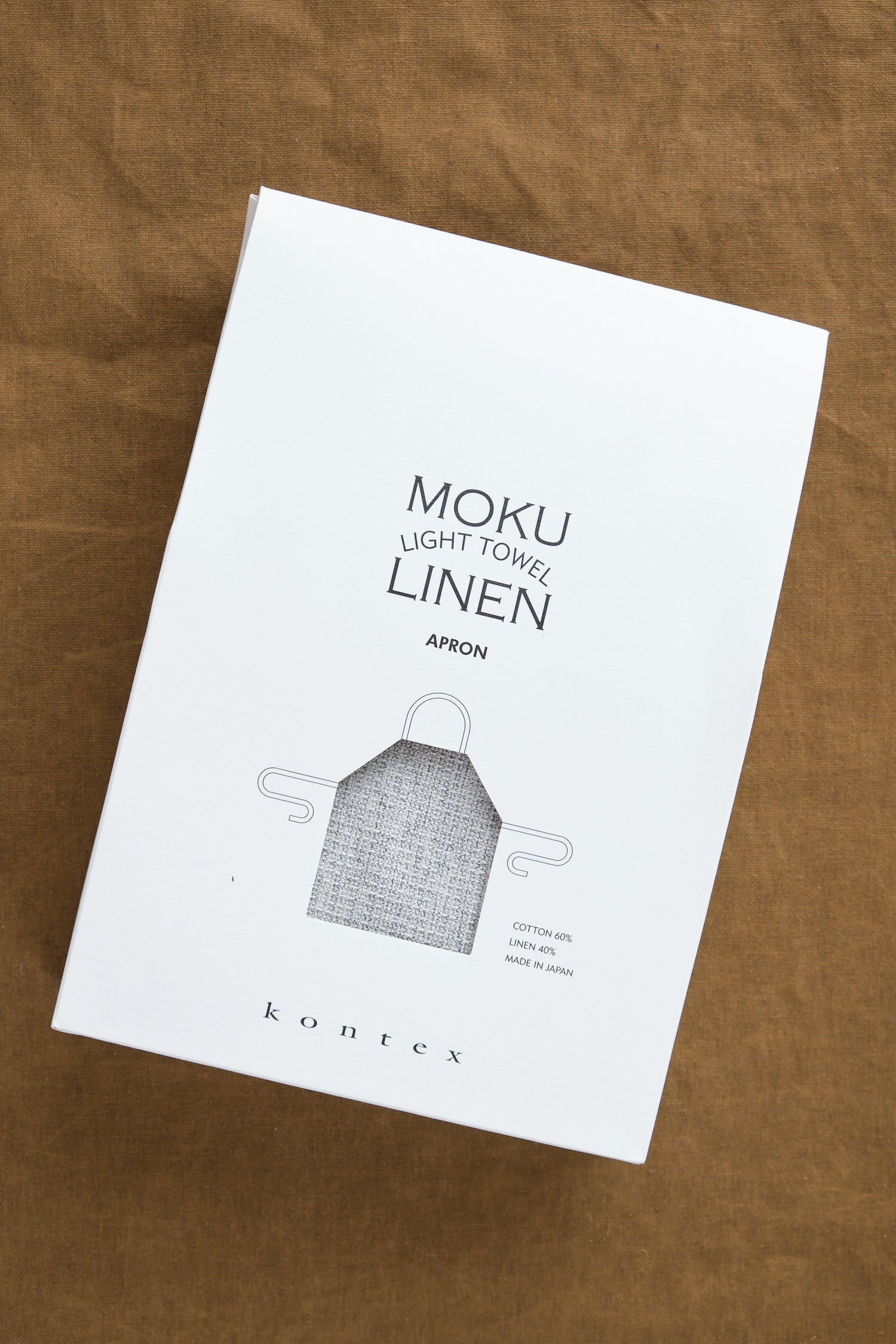 Boxed Moku Linen Apron in Charcoal