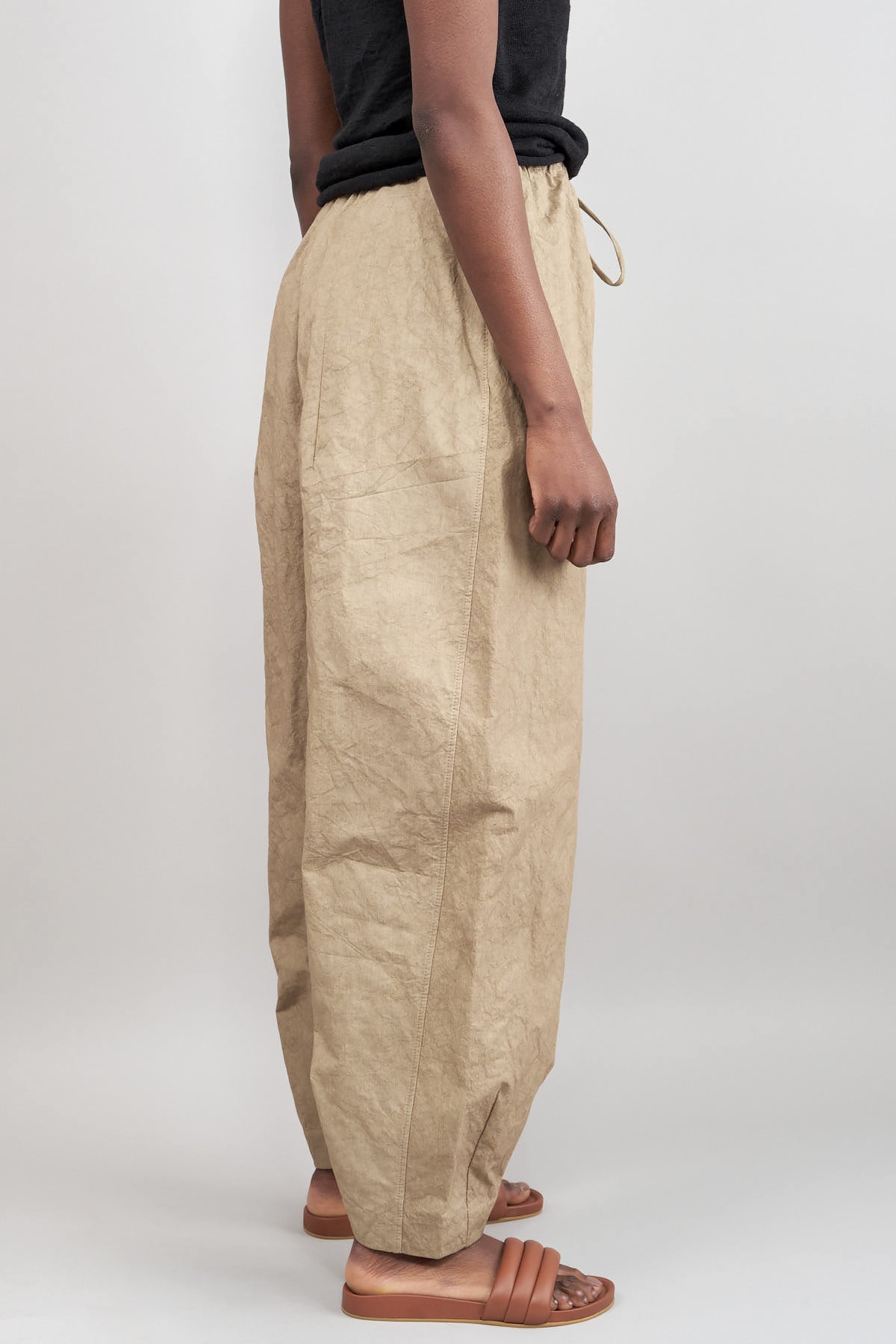 Side of Wind Pants in Taupe
