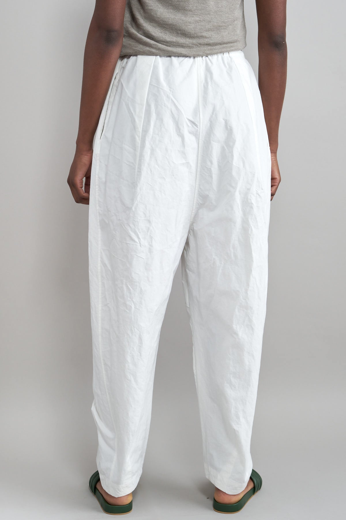 Back of Wind Pants in White