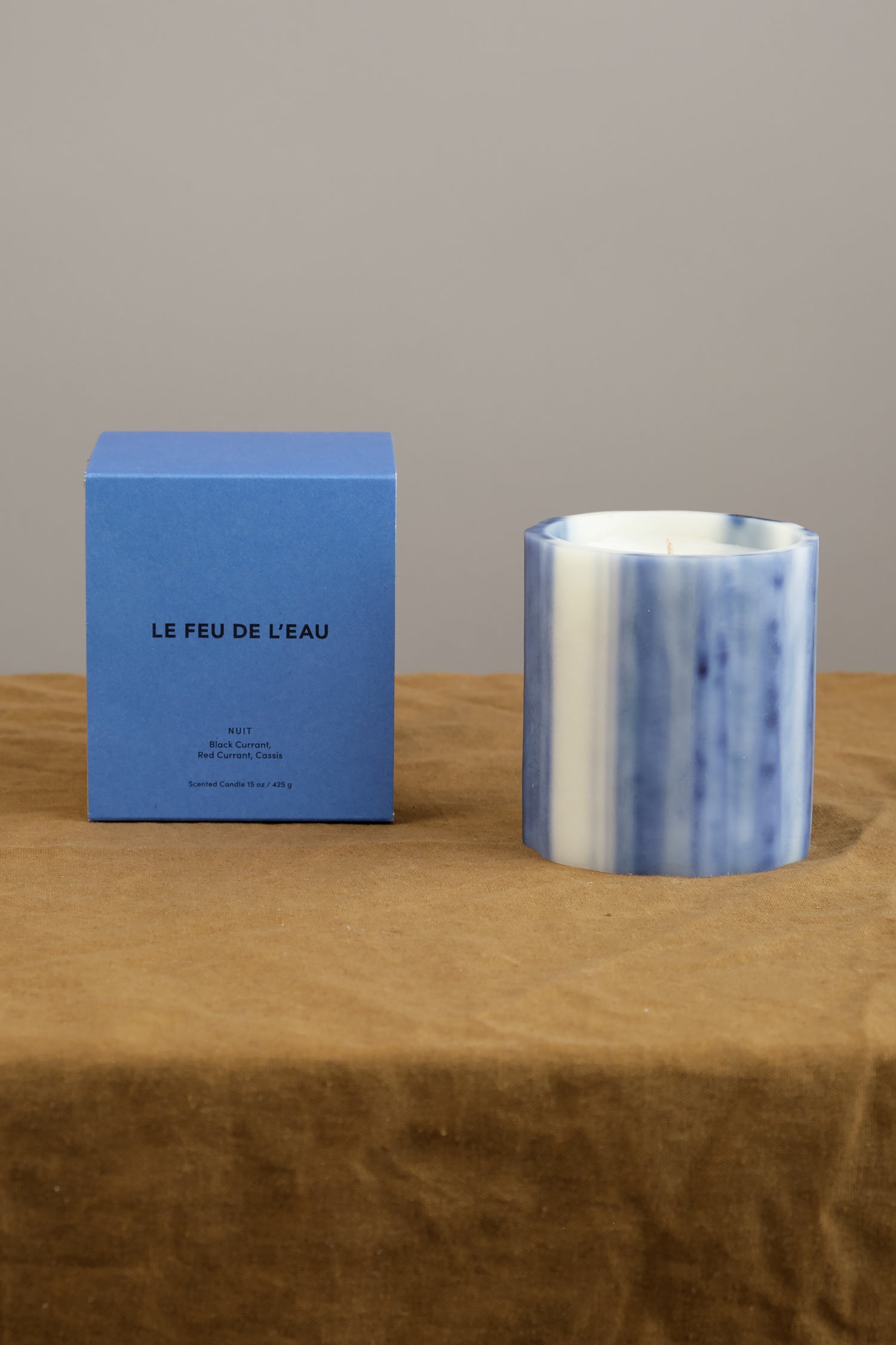 Bleu Nuit Candle out of box