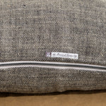 Zipper on 16" X 24" Chinee Canvas Rustique Cushion