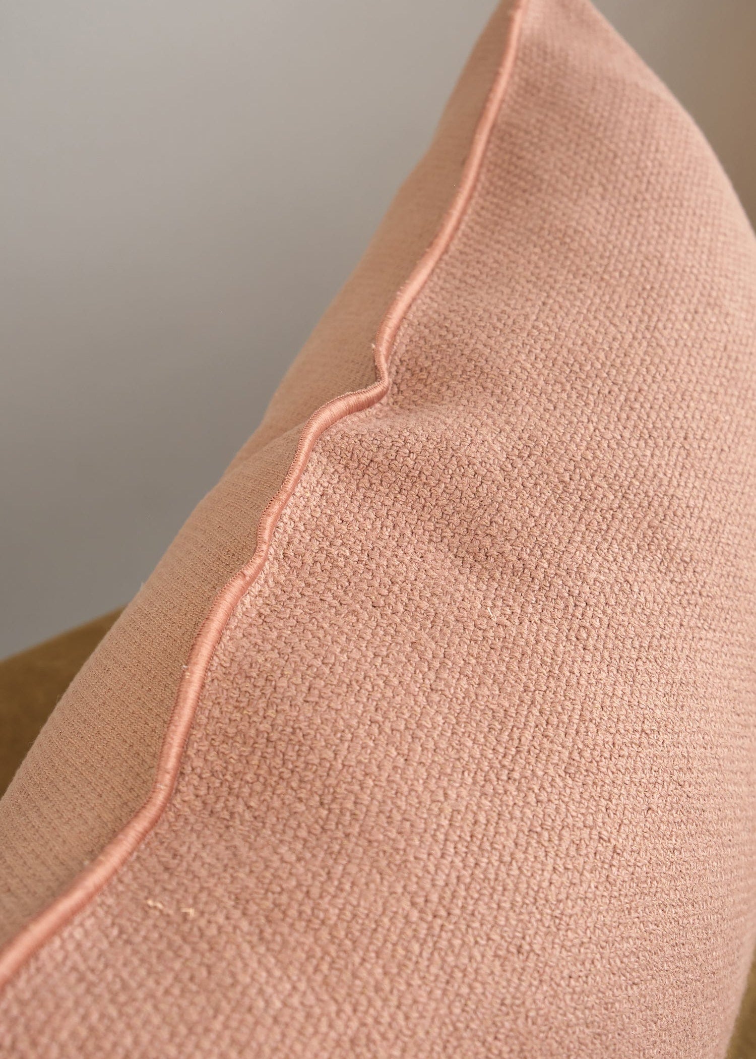 Maison De Vacances Home Pillows 16" X 24" Canvas Vice Versa Cushion in Argile Argile / 16" X 24"