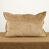 Maison De Vacances Home Pillows 16" X 24" Royal Velvet Vice Versa Cushion in Havane Havane / 16" X 24"