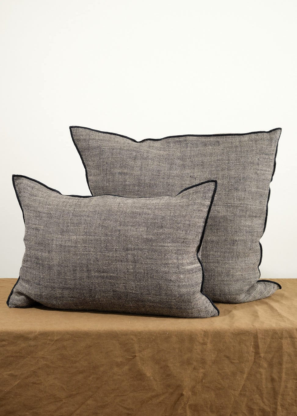 Maison De Vacances Home Pillows 26" X 26" Chinee Canvas Rustique Cushion Naturel/Noir / 26" X 26"