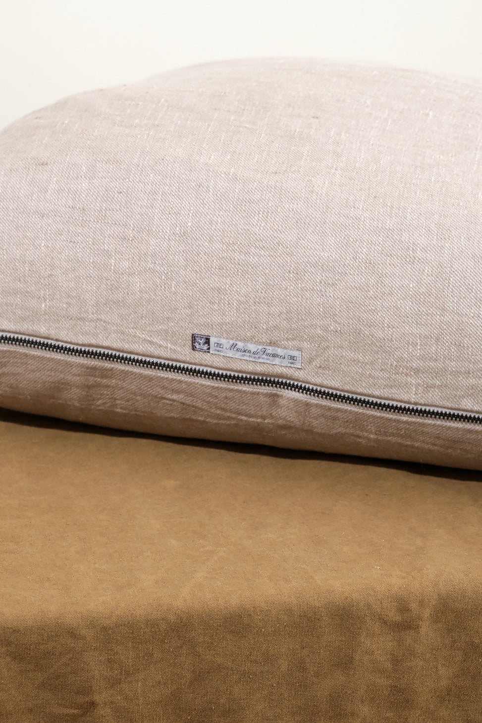 Zipper on 26" X 26" Crumpled Washed Linen Vice Versa Cushion in Taupe