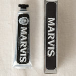 marvis toothpaste licorice