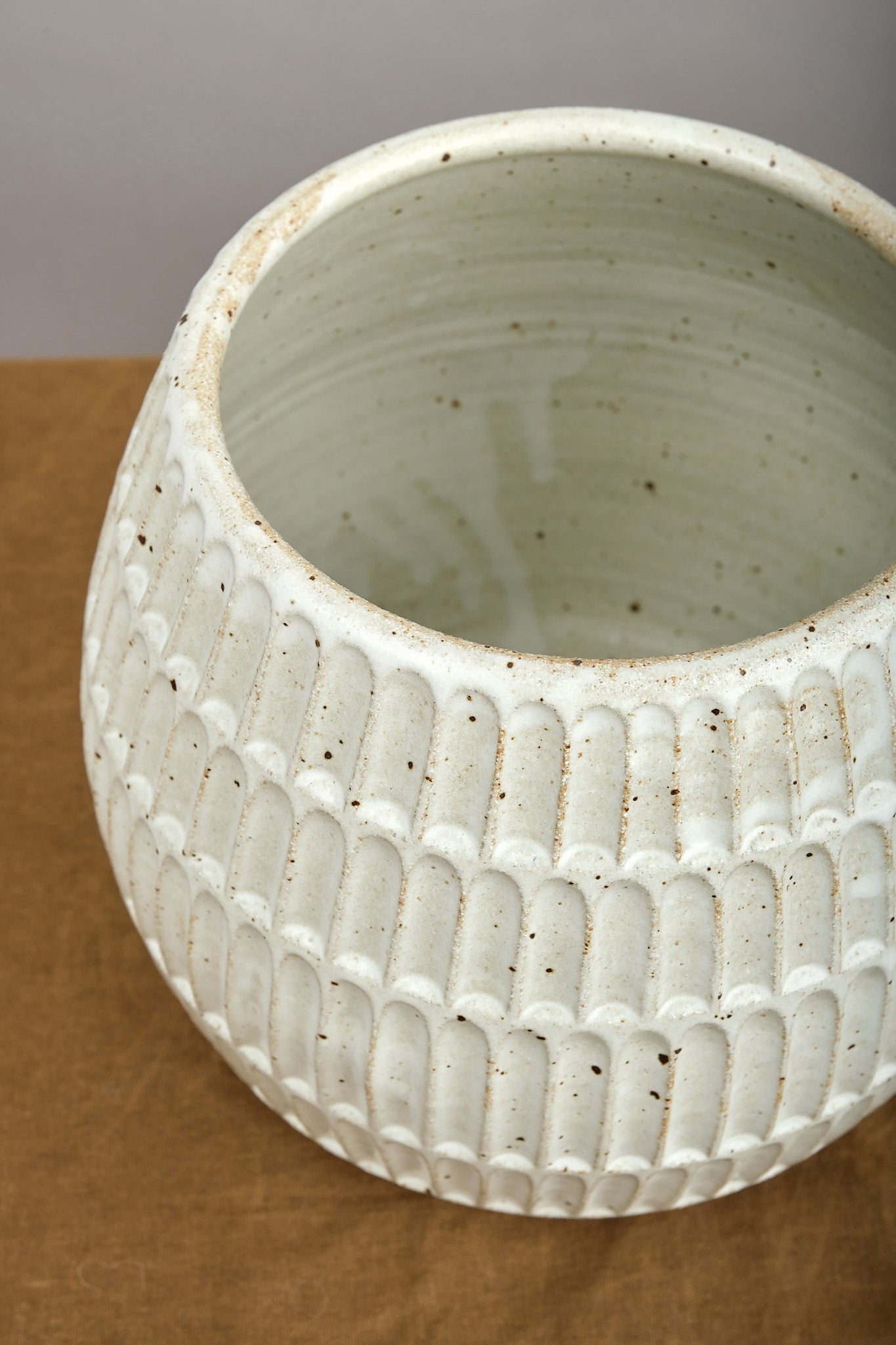 Mt. Washington Pottery Large Planter In speckled white