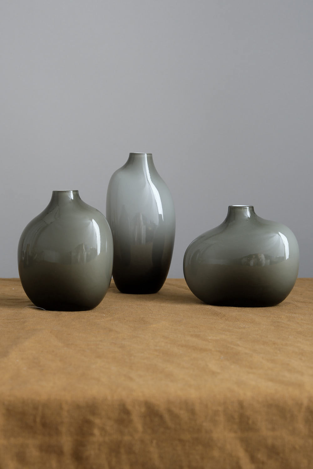 Various Sacco vases sttyled together