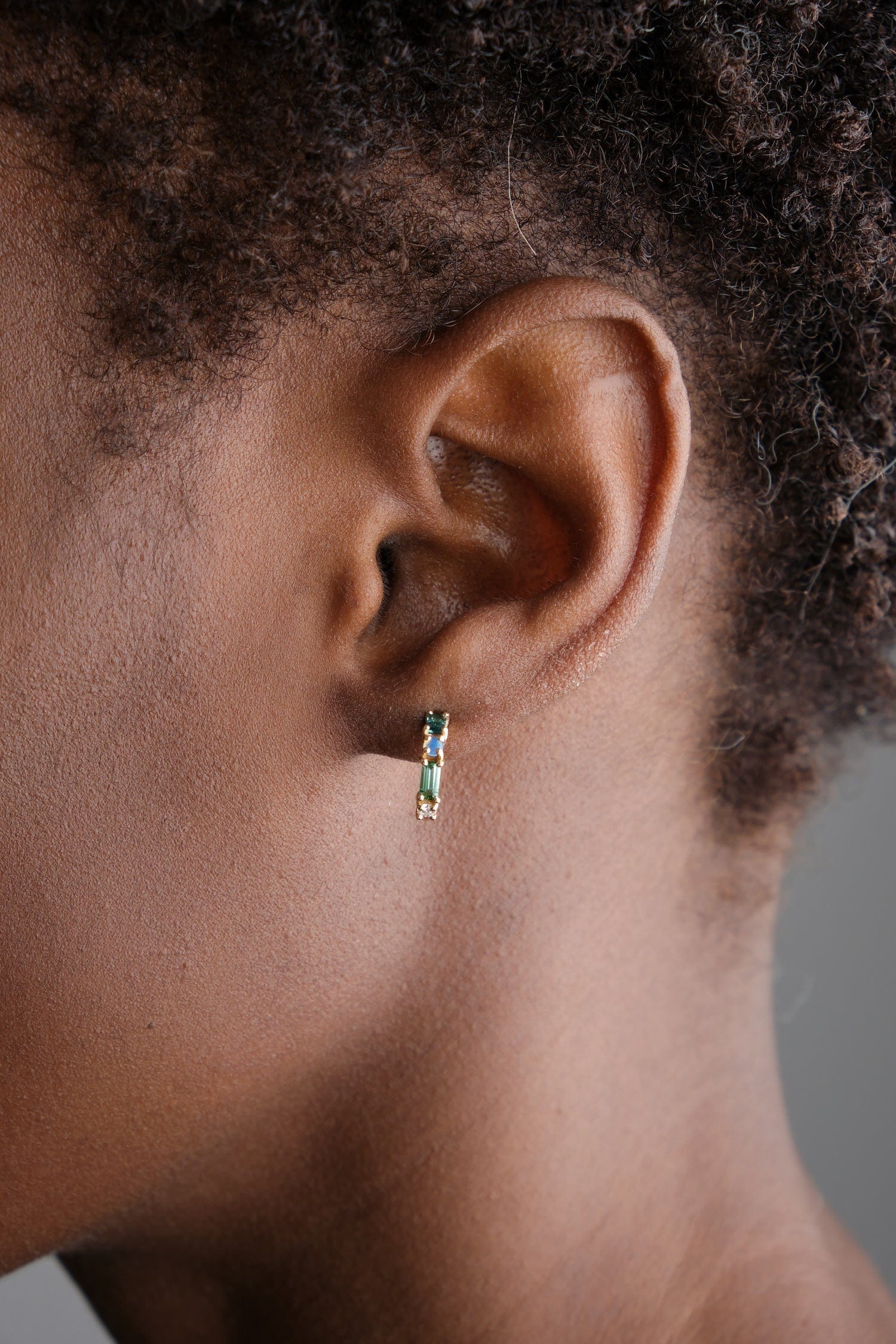 WWAKE Jewelry Earrings Pillar Hoop Earrings Green Tourmaline / Pair